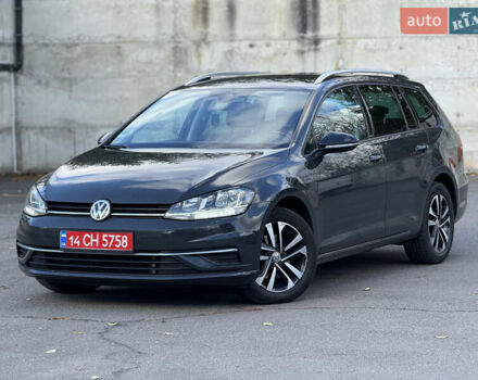 Сірий Фольксваген Гольф, об'ємом двигуна 2 л та пробігом 249 тис. км за 15999 $, фото 2 на Automoto.ua