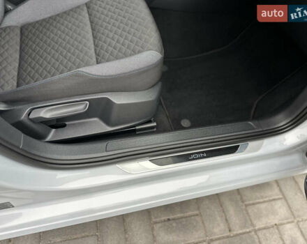 Серый Фольксваген Гольф, объемом двигателя 1.6 л и пробегом 148 тыс. км за 15500 $, фото 63 на Automoto.ua