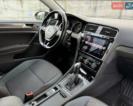 Сірий Фольксваген Гольф, об'ємом двигуна 2 л та пробігом 249 тис. км за 15850 $, фото 50 на Automoto.ua