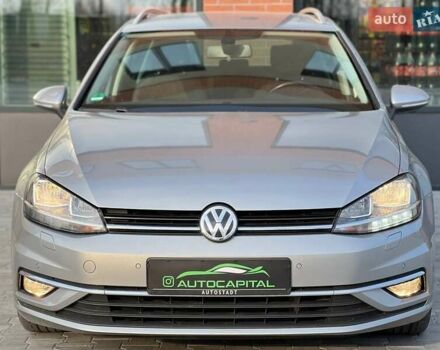 Серый Фольксваген Гольф, объемом двигателя 1.6 л и пробегом 214 тыс. км за 12490 $, фото 2 на Automoto.ua