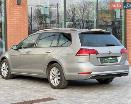Серый Фольксваген Гольф, объемом двигателя 1.6 л и пробегом 214 тыс. км за 12490 $, фото 6 на Automoto.ua