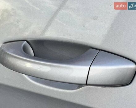 Серый Фольксваген Гольф, объемом двигателя 1.6 л и пробегом 214 тыс. км за 12490 $, фото 13 на Automoto.ua