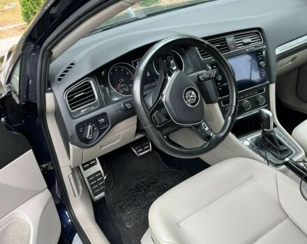 Серый Фольксваген Гольф, объемом двигателя 1.8 л и пробегом 130 тыс. км за 326 $, фото 4 на Automoto.ua