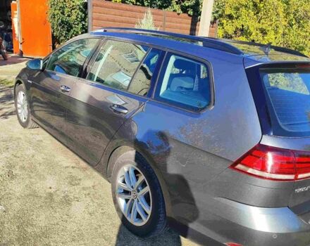 Серый Фольксваген Гольф, объемом двигателя 1.6 л и пробегом 300 тыс. км за 11500 $, фото 2 на Automoto.ua