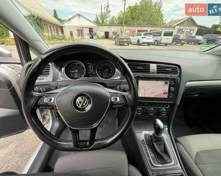 Сірий Фольксваген Гольф, об'ємом двигуна 1.97 л та пробігом 222 тис. км за 16369 $, фото 1 на Automoto.ua