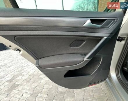 Серый Фольксваген Гольф, объемом двигателя 1.6 л и пробегом 214 тыс. км за 12490 $, фото 42 на Automoto.ua