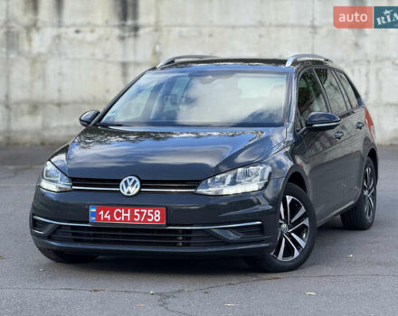 Сірий Фольксваген Гольф, об'ємом двигуна 2 л та пробігом 249 тис. км за 15999 $, фото 1 на Automoto.ua