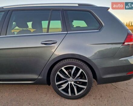 Серый Фольксваген Гольф, объемом двигателя 2 л и пробегом 237 тыс. км за 17200 $, фото 8 на Automoto.ua
