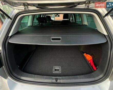 Серый Фольксваген Гольф, объемом двигателя 1.6 л и пробегом 214 тыс. км за 12490 $, фото 46 на Automoto.ua