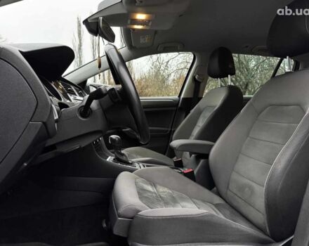 Серый Фольксваген Гольф, объемом двигателя 2 л и пробегом 249 тыс. км за 14990 $, фото 18 на Automoto.ua