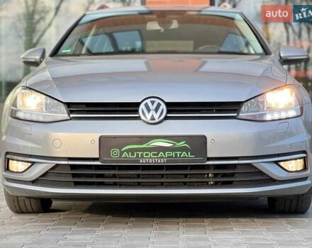 Серый Фольксваген Гольф, объемом двигателя 1.6 л и пробегом 214 тыс. км за 12490 $, фото 3 на Automoto.ua