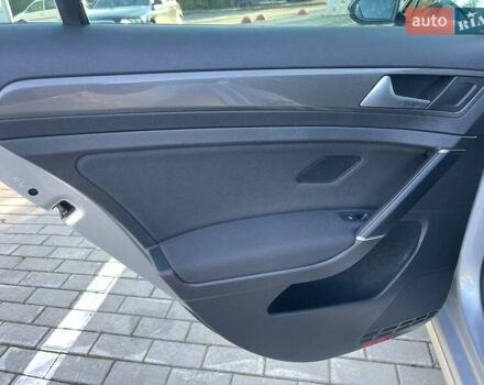 Фольксваген Гольф 2020 в Луцке на Automoto.ua Серый Фольксваген Гольф, объемом двигателя 1.97 л и пробегом 193 тыс. км за 17500 $, фото 21 на Automoto.ua