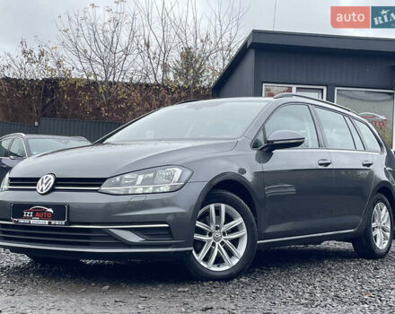 Серый Фольксваген Гольф, объемом двигателя 2 л и пробегом 197 тыс. км за 16790 $, фото 3 на Automoto.ua
