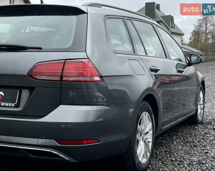 Серый Фольксваген Гольф, объемом двигателя 2 л и пробегом 197 тыс. км за 16790 $, фото 12 на Automoto.ua