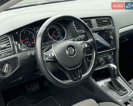 Серый Фольксваген Гольф, объемом двигателя 2 л и пробегом 197 тыс. км за 16790 $, фото 16 на Automoto.ua