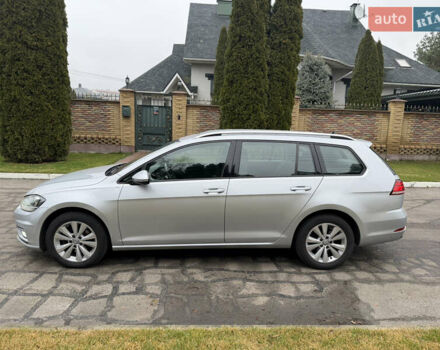 Серый Фольксваген Гольф, объемом двигателя 2 л и пробегом 232 тыс. км за 15999 $, фото 2 на Automoto.ua