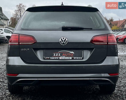 Серый Фольксваген Гольф, объемом двигателя 2 л и пробегом 197 тыс. км за 16790 $, фото 6 на Automoto.ua