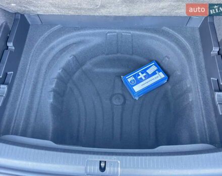 Фольксваген Гольф 2020 в Луцке на Automoto.ua Серый Фольксваген Гольф, объемом двигателя 1.97 л и пробегом 193 тыс. км за 17500 $, фото 24 на Automoto.ua