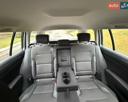 Серый Фольксваген Гольф, объемом двигателя 2 л и пробегом 232 тыс. км за 15999 $, фото 24 на Automoto.ua