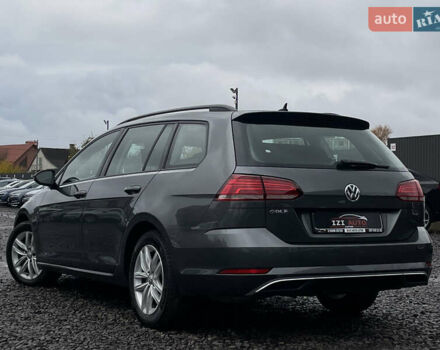 Серый Фольксваген Гольф, объемом двигателя 2 л и пробегом 197 тыс. км за 16790 $, фото 5 на Automoto.ua