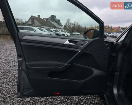 Серый Фольксваген Гольф, объемом двигателя 2 л и пробегом 197 тыс. км за 16790 $, фото 21 на Automoto.ua