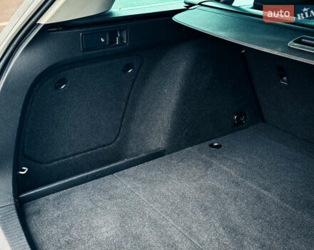 Серый Фольксваген Гольф, объемом двигателя 1.97 л и пробегом 193 тыс. км за 17200 $, фото 30 на Automoto.ua