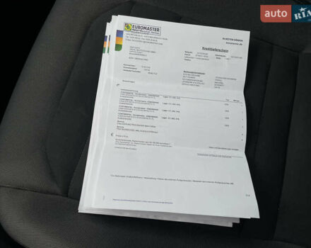 Серый Фольксваген Гольф, объемом двигателя 2 л и пробегом 197 тыс. км за 16790 $, фото 72 на Automoto.ua