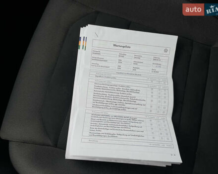 Серый Фольксваген Гольф, объемом двигателя 2 л и пробегом 197 тыс. км за 16790 $, фото 73 на Automoto.ua