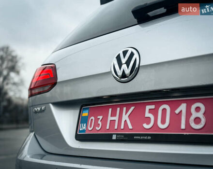 Серый Фольксваген Гольф, объемом двигателя 1.97 л и пробегом 193 тыс. км за 17200 $, фото 16 на Automoto.ua