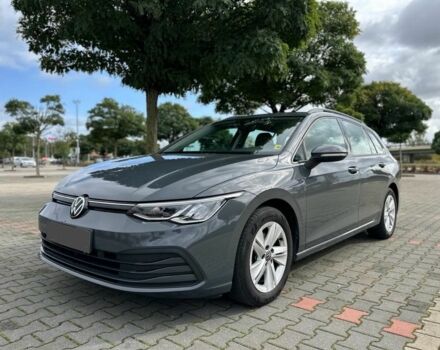 Серый Фольксваген Гольф, объемом двигателя 1.5 л и пробегом 175 тыс. км за 18700 $, фото 3 на Automoto.ua