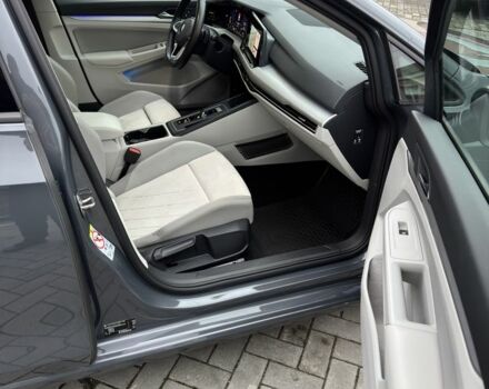 Серый Фольксваген Гольф, объемом двигателя 2 л и пробегом 184 тыс. км за 23500 $, фото 12 на Automoto.ua