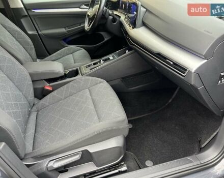 Серый Фольксваген Гольф, объемом двигателя 2 л и пробегом 211 тыс. км за 19899 $, фото 29 на Automoto.ua