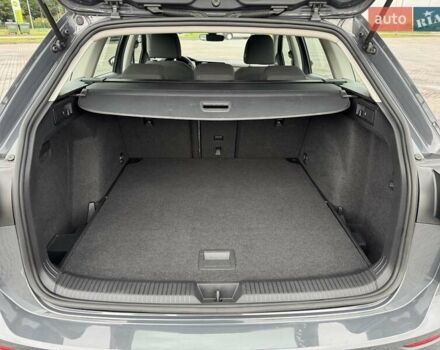 Серый Фольксваген Гольф, объемом двигателя 2 л и пробегом 160 тыс. км за 20800 $, фото 24 на Automoto.ua