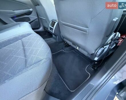 Серый Фольксваген Гольф, объемом двигателя 2 л и пробегом 167 тыс. км за 19990 $, фото 36 на Automoto.ua