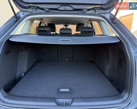 Серый Фольксваген Гольф, объемом двигателя 2 л и пробегом 167 тыс. км за 19990 $, фото 44 на Automoto.ua