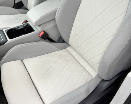 Серый Фольксваген Гольф, объемом двигателя 2 л и пробегом 184 тыс. км за 23500 $, фото 10 на Automoto.ua