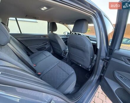 Серый Фольксваген Гольф, объемом двигателя 2 л и пробегом 167 тыс. км за 19990 $, фото 35 на Automoto.ua