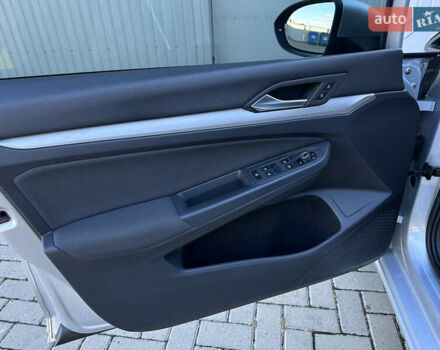 Серый Фольксваген Гольф, объемом двигателя 1.97 л и пробегом 149 тыс. км за 21300 $, фото 22 на Automoto.ua