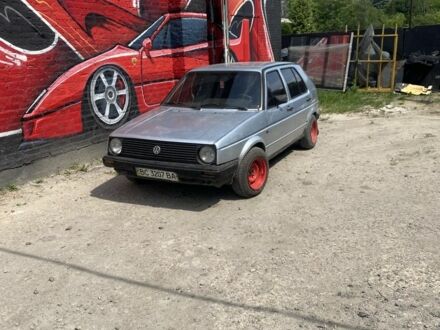 Фольксваген Гольф 1985 у Луцьку на Automoto.ua Сірий Фольксваген Гольф, об'ємом двигуна 1.6 л та пробігом 400 тис. км за 950 $, фото 1 на Automoto.ua