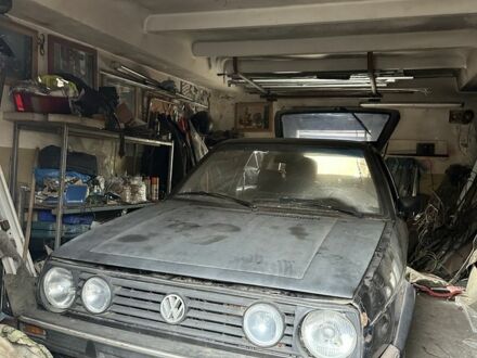 Серый Фольксваген Гольф, объемом двигателя 1.3 л и пробегом 88 тыс. км за 450 $, фото 1 на Automoto.ua