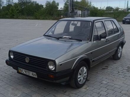 Фольксваген Гольф 1987 у Львові на Automoto.ua Сірий Фольксваген Гольф, об'ємом двигуна 0 л та пробігом 400 тис. км за 1600 $, фото 1 на Automoto.ua