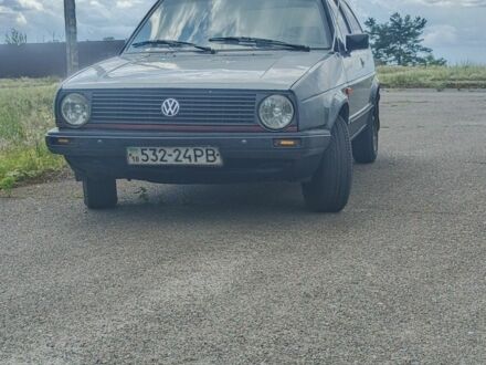 Фольксваген Гольф 1987 у Вышгороде на Automoto.ua Сірий Фольксваген Гольф, об'ємом двигуна 1.8 л та пробігом 500 тис. км за 912 $, фото 1 на Automoto.ua