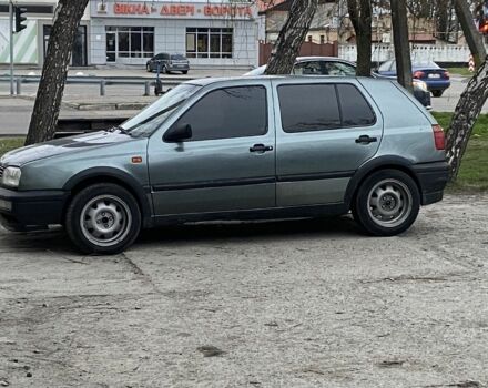 Сірий Фольксваген Гольф, об'ємом двигуна 0 л та пробігом 100 тис. км за 2000 $, фото 1 на Automoto.ua