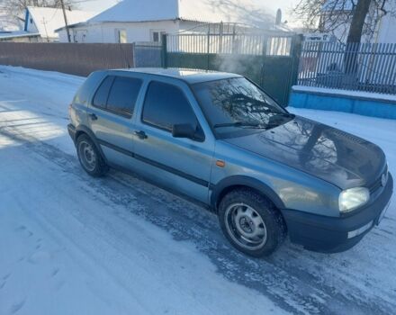 Серый Фольксваген Гольф, объемом двигателя 1.8 л и пробегом 200 тыс. км за 1650 $, фото 1 на Automoto.ua