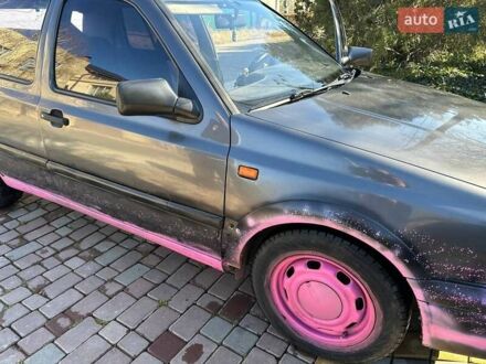 Фольксваген Гольф 1994 у Одесі на Automoto.ua Сірий Фольксваген Гольф, об'ємом двигуна 1.39 л та пробігом 100 тис. км за 1800 $, фото 1 на Automoto.ua