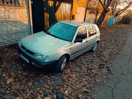 Серый Фольксваген Гольф, объемом двигателя 1.4 л и пробегом 283 тыс. км за 1783 $, фото 1 на Automoto.ua