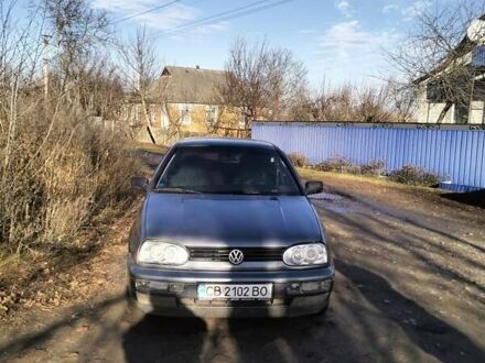 Серый Фольксваген Гольф, объемом двигателя 1.6 л и пробегом 300 тыс. км за 2365 $, фото 1 на Automoto.ua