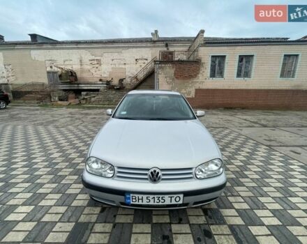 Серый Фольксваген Гольф, объемом двигателя 1.6 л и пробегом 218 тыс. км за 2848 $, фото 1 на Automoto.ua