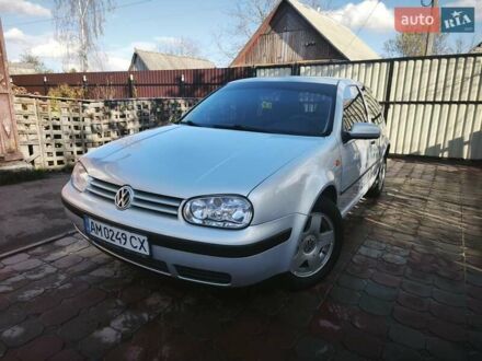Фольксваген Гольф 1998 в Житомире на Automoto.ua Серый Фольксваген Гольф, объемом двигателя 1.6 л и пробегом 317 тыс. км за 3333 $, фото 1 на Automoto.ua