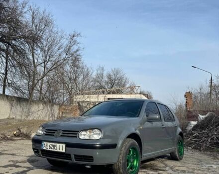 Серый Фольксваген Гольф, объемом двигателя 1.4 л и пробегом 300 тыс. км за 3500 $, фото 1 на Automoto.ua